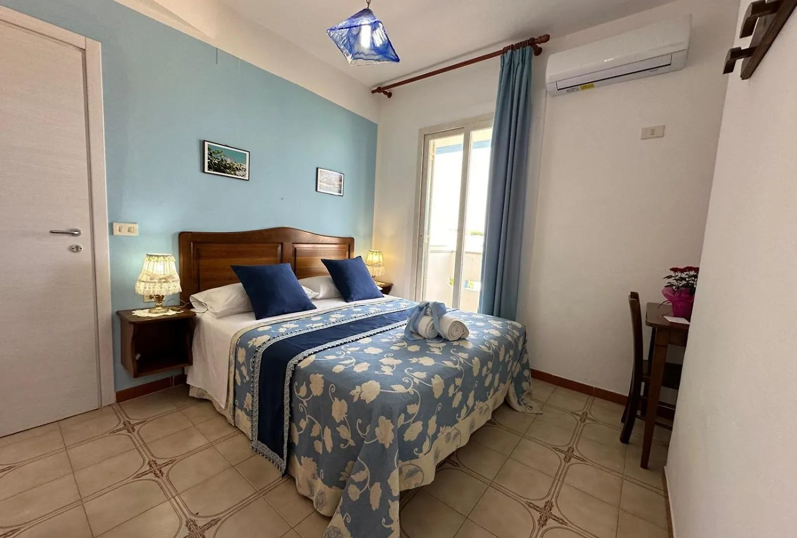 Hotel Giglio لامبيدوزا 3*,